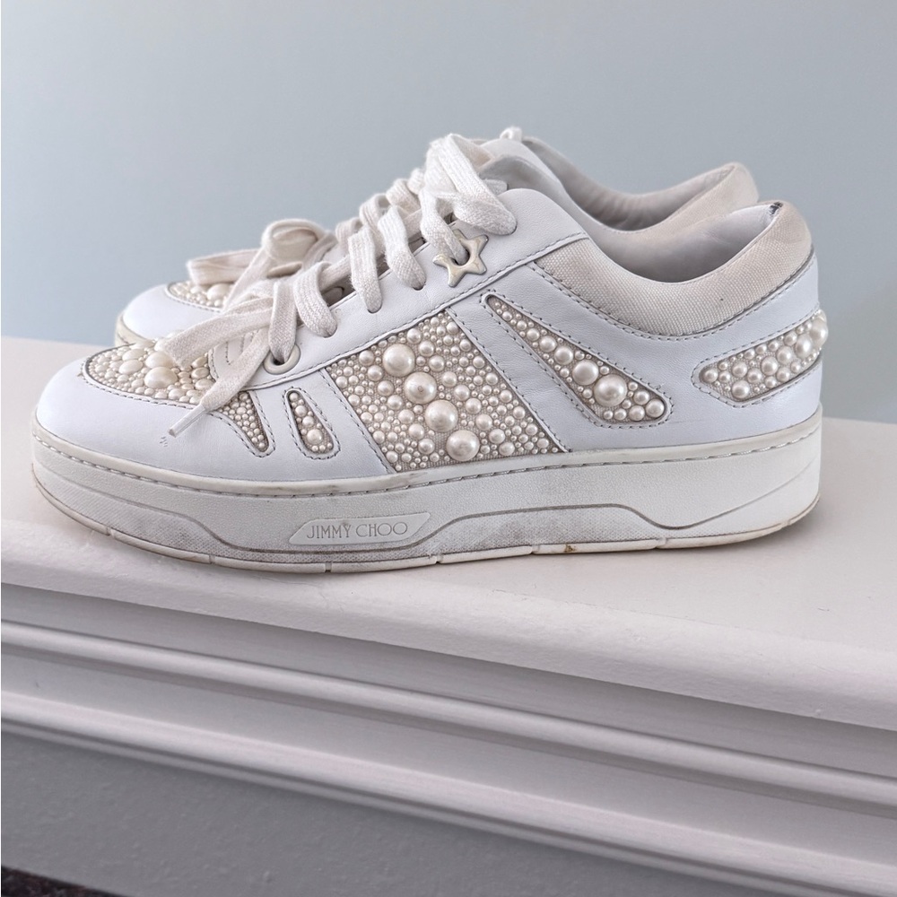 Jimmy Choo Hawaii White Pearl-Studded Low top Sneakers